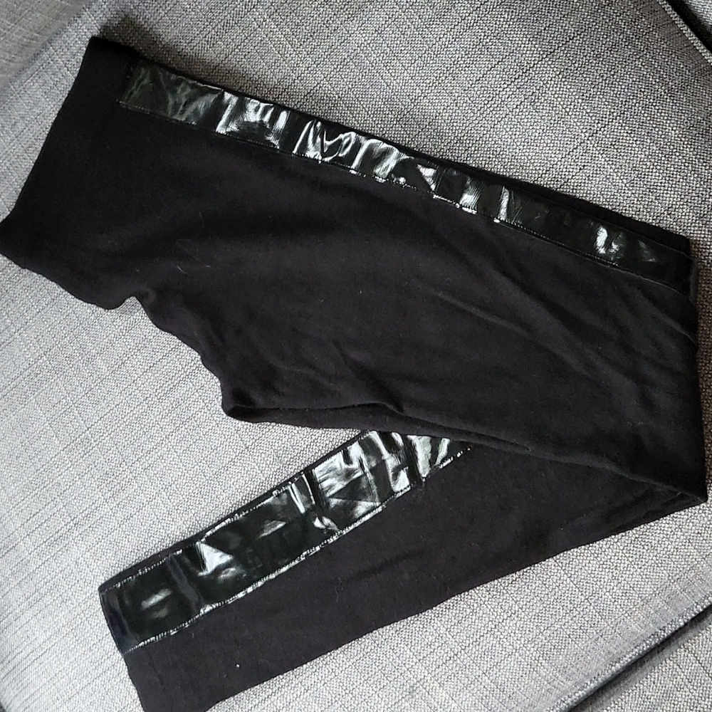 Twelve by Twelve knit legging pu stripe down sides